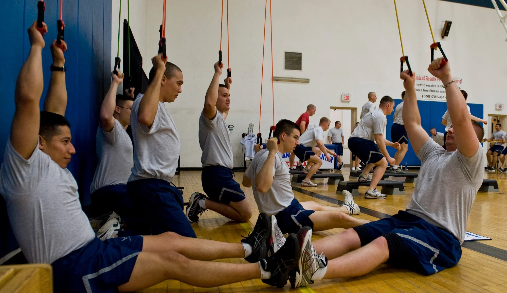 El entrenamiento motivacional, junto con casos prácticos e incentivos, resulta en un aprendizaje más efectivo y una cultura organizacional de mejora continua