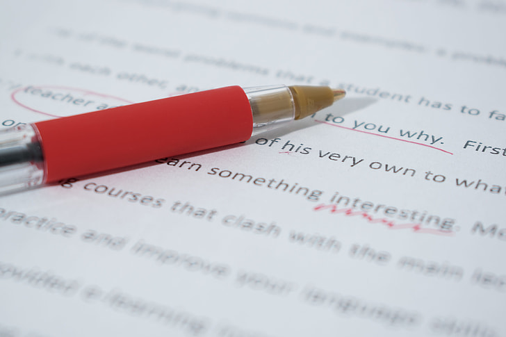 Este método innovador no solo mejora la ortografía, sino que también prepara a los estudiantes para el mundo laboral al enfatizar la importancia de escribir bien