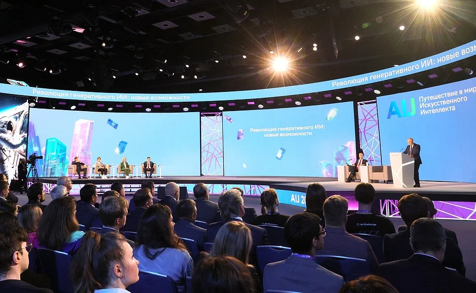 AI's real-time analysis and feedback on content delivery help speakers improve their style and engagement