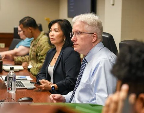 Medir el impacto del coaching con métricas clave asegura que se logren los objetivos deseados y permite ajustes efectivos